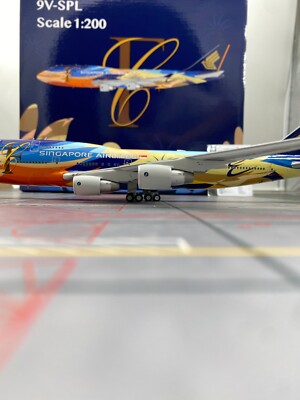 SQ Wings 1:200 シンガポール航空 B747-400 9V-SPK SQ Wings 1:200 Singapore Airlines Boeing B747-400 Diecast