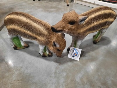 3D Tiere Frischlinge SRT Set 2 Stück Twin Pigs Target 3D Ziel Neu Bogenschießen