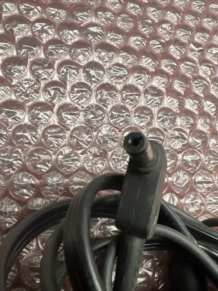 Adaptador de corriente alterna original Acer 19V 2.37A 45W Aspire cargador para computadora portátil PA-1450-26 Foto 3 de 4