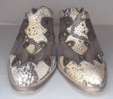 Boutique 58 leather size 7.5 women's snakeskin print mules