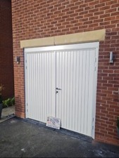 NEW VERTICAL RIBBED MODERN DESIGN SIDE HINGED GARAGE DOOR FULLY FITTED