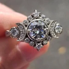 Vintage Art Deco Bridal Wedding Ring Unique Round Cut Moissanite Halo Cluster