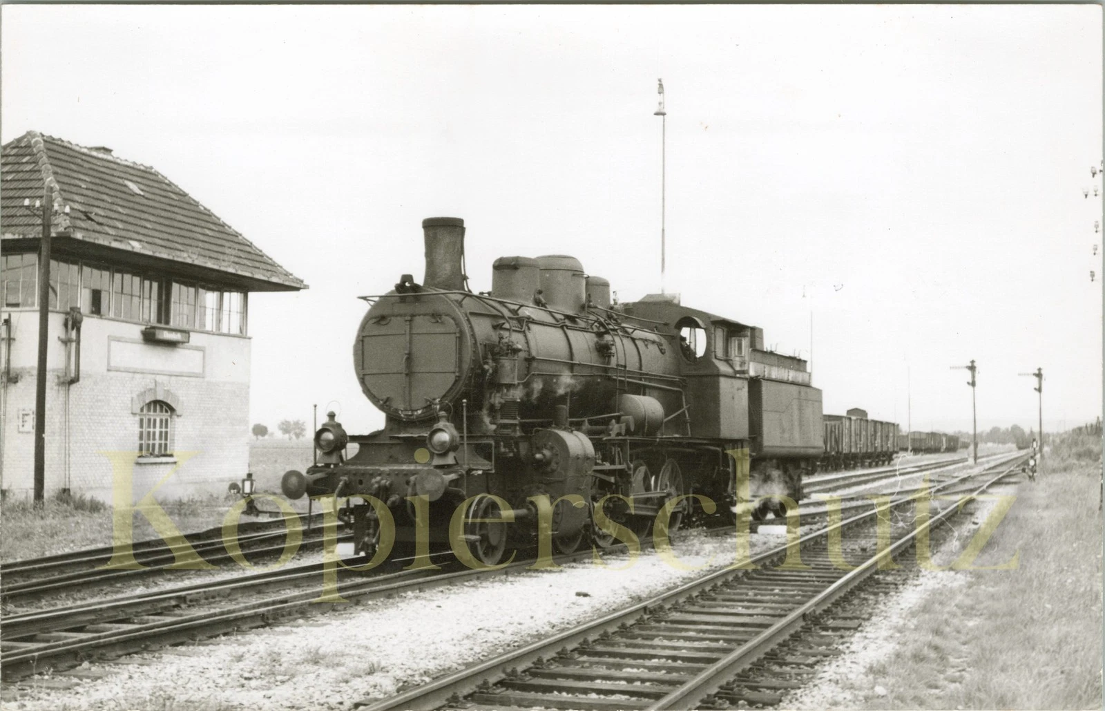 Foto - MAV 403,608 in Ebenfurth 9.1955 - Bild 1 von 1