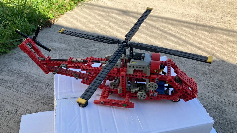 LEGO Technic 8856 Whirlwind Rescue, foto 2 di 2