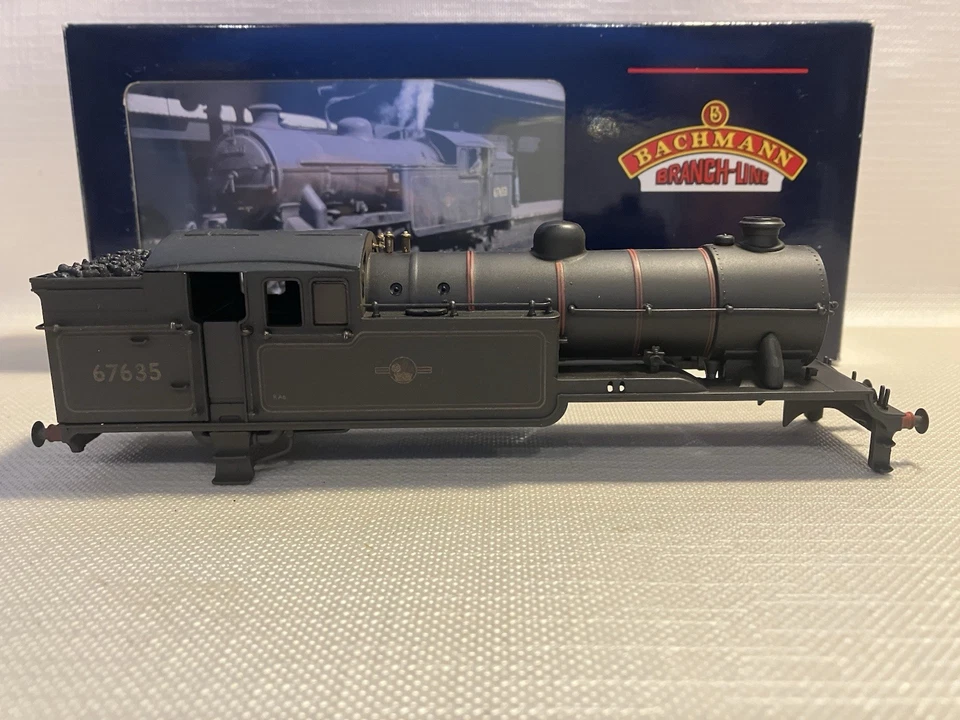 BACHMANN body only 00 GAUGE 31-611 V1 TANK 67635 B.R LINED BLACK LATE CREST - Image 3 of 4
