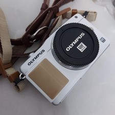 OLYMPUS PEN mini E-PM2 Mirrorless Body White With Charger IS Error