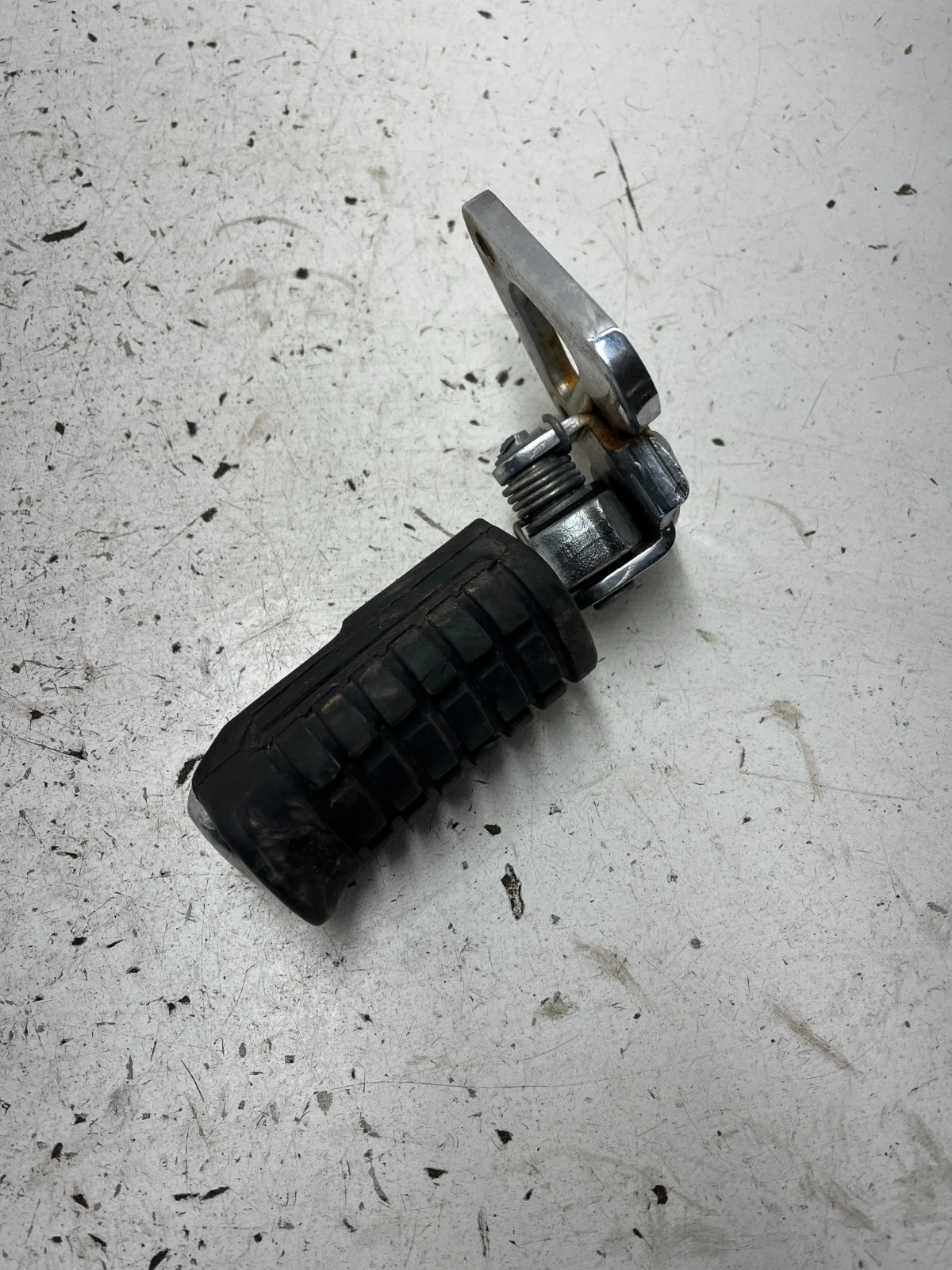 2005 05 Honda Rebel 250 CMX250C OEM Foot Peg Rest Step Footpeg Footrest