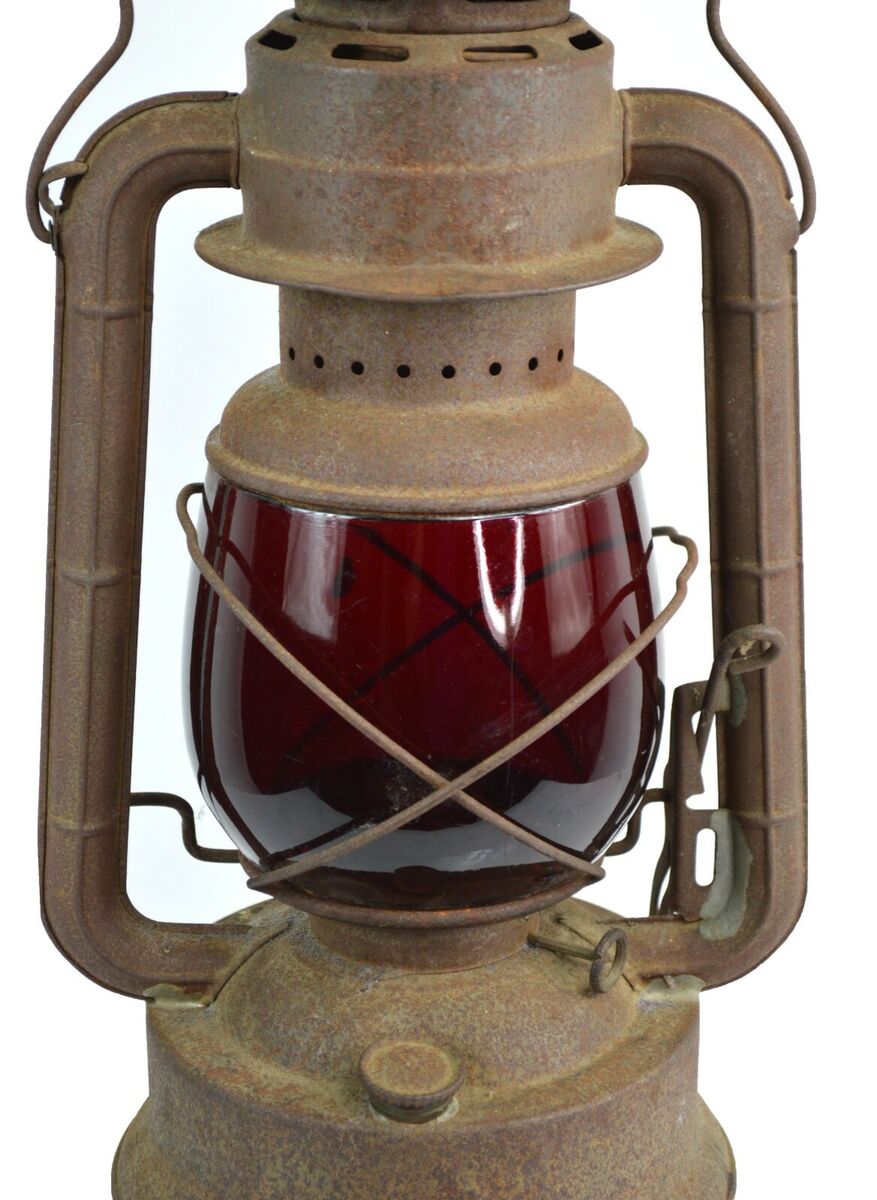 Vintage Dietz Lantern No. 2 D-lite USA Made NY Oil Lantern