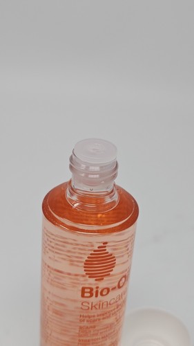 Bio-Oil Skincare Oil For Acne, Strechmarks, Skin - 4.2oz - Picture 4 of 6