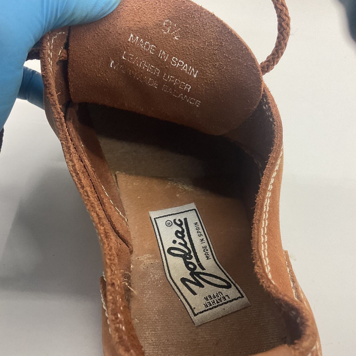 Men's Zodiac Spain Leather Slip-On Shoes, Tan, Size 9.5 Men's Zodiac Spain Leather Slip-On Shoes, Tan, Size 9.5