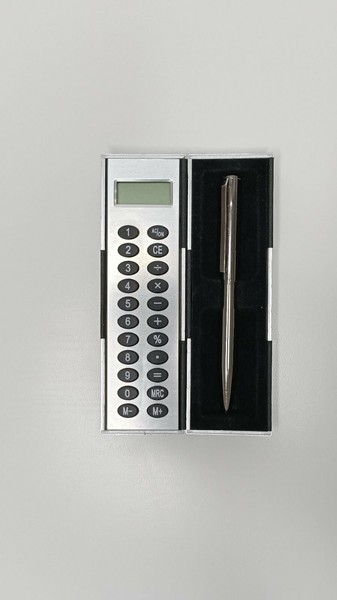 NUEVO Cajita calculadora y boli bolso