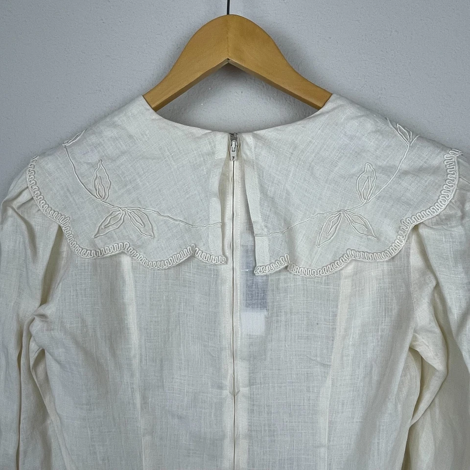 Top de lino Liberty Lucrezia vintage talla 6 bordado crema con volantes Cottagecore Foto 3 de 4