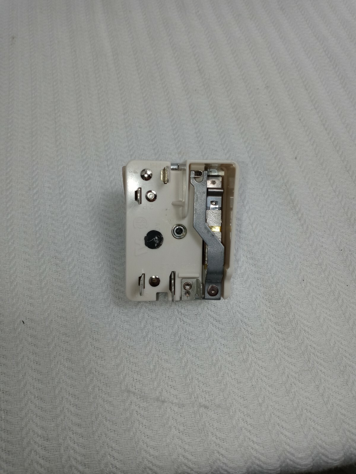 Picture 2 of 3