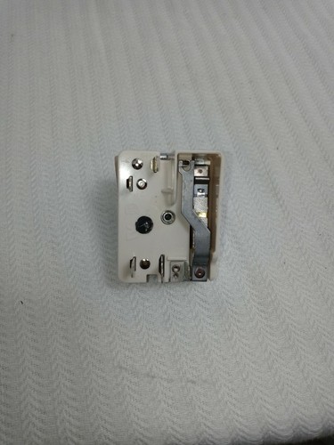 W10843843 Whirlpool Surface Element Switch for WCE55US0HB - Picture 2 of 3