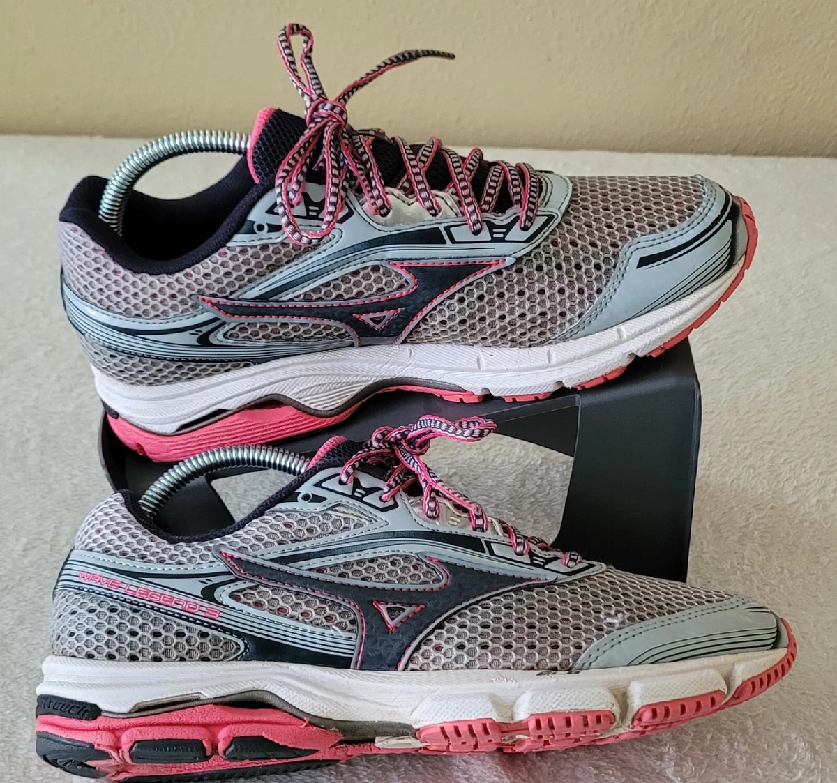 Mizuno Womens Wave Legend 3 410696 215G Pink Running Shoes Size 9 Sneakers