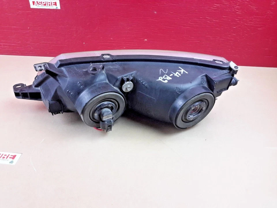 Faro delantero derecho Toyota Solara 2002-2003 lado pasajero OEM 81110-AA050 Foto 3 de 4