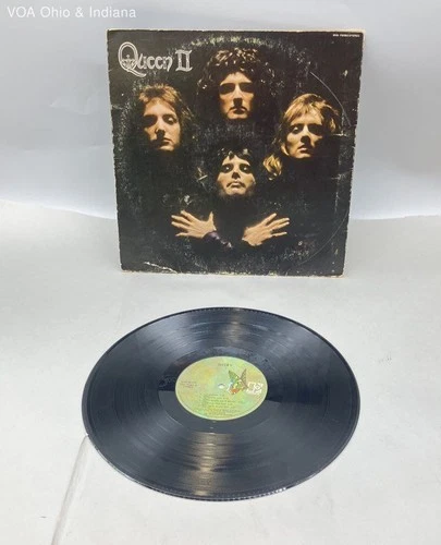 Queen Queen II LP Elektra 1974 Classic Rock Hard Rock Vinyl Record