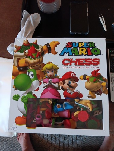 Super Mario Chess Collector’s Edition USAopoly Complete - Picture 14 of 17