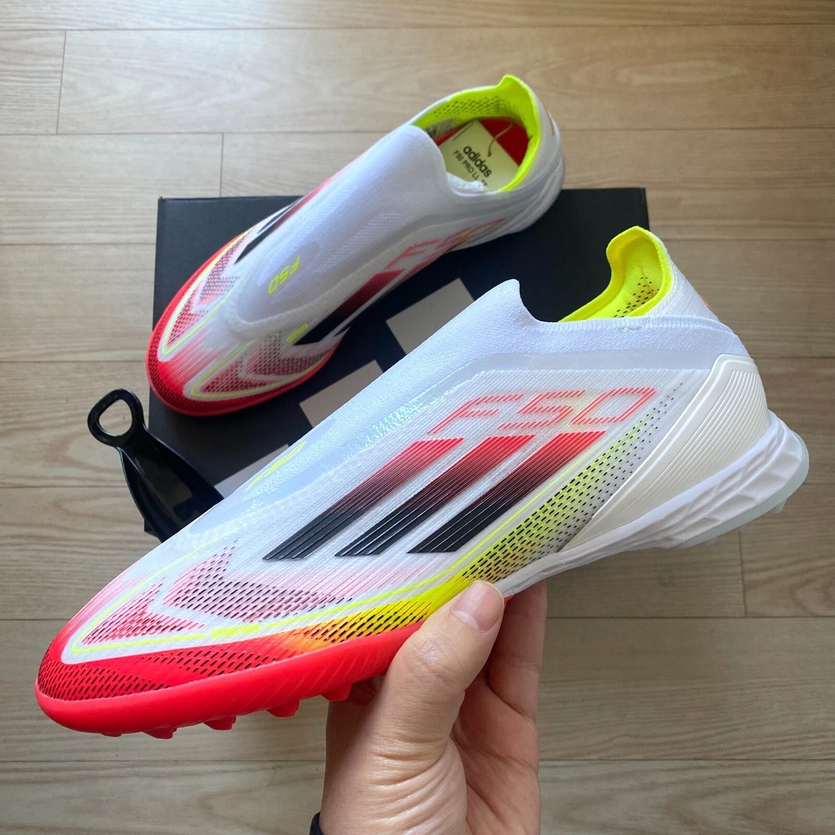シューズ F50 PRO LL TF 27.5 adidas F50 Pro Turf Soccer Shoes