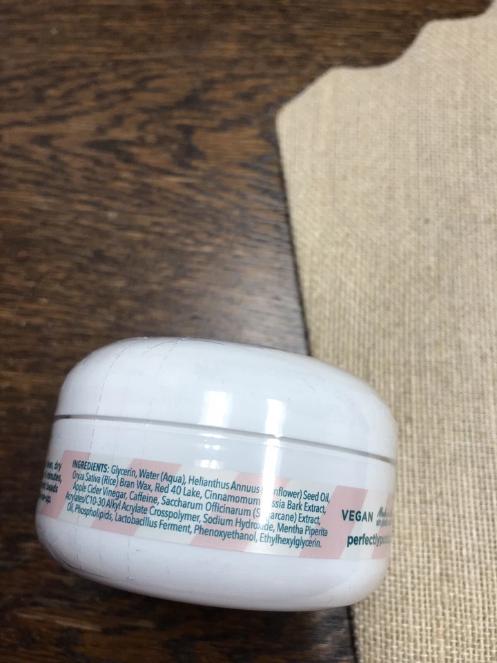 Mascarilla facial vigorizante Perfectly Posh Tingle All the Way menta nueva/sellada Foto 3 de 4