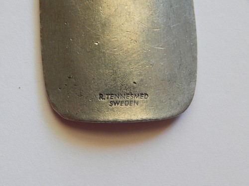 Collana Ciondolo Vintage R TENNESMED Svezia Peltro Giglio di Valle Tono Argento - Foto 3 di 6