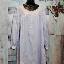 Adonna Sz M Lavender Embossed Floral Comfy Soft Long Sleeve Gown Pajamas 624