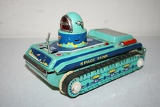 RARE Vintage Space Robot Space Tank ME091 Battery Operated Tin Toy -Missing Arms