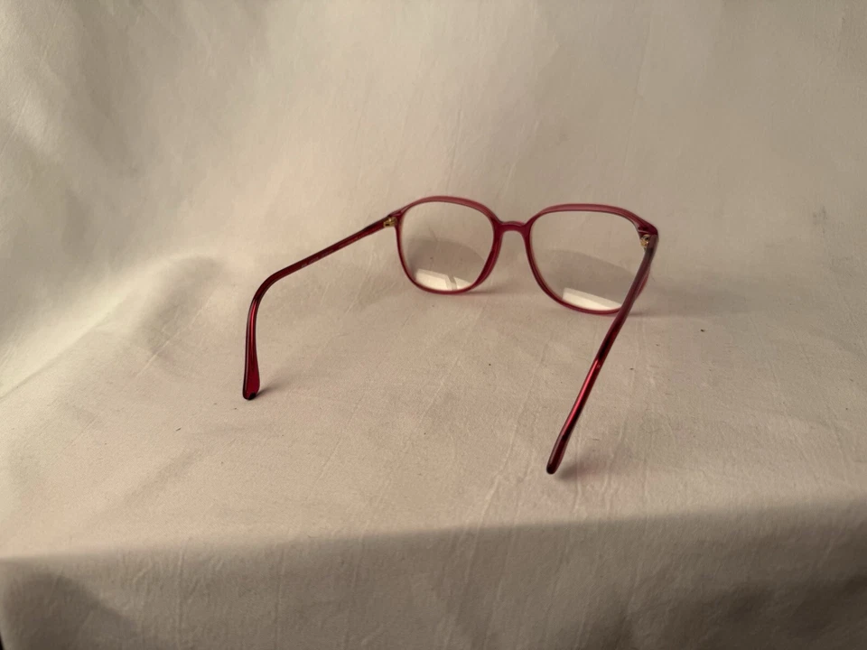 Monturas de gafas rojas vintage años 70 En Vogue Metzler Alemania Foto 4 de 4