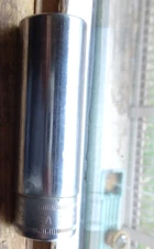 Snap-on Tools USA 1/2" Drive 19mm Metric Deep 12 Point Chrome Socket SM19