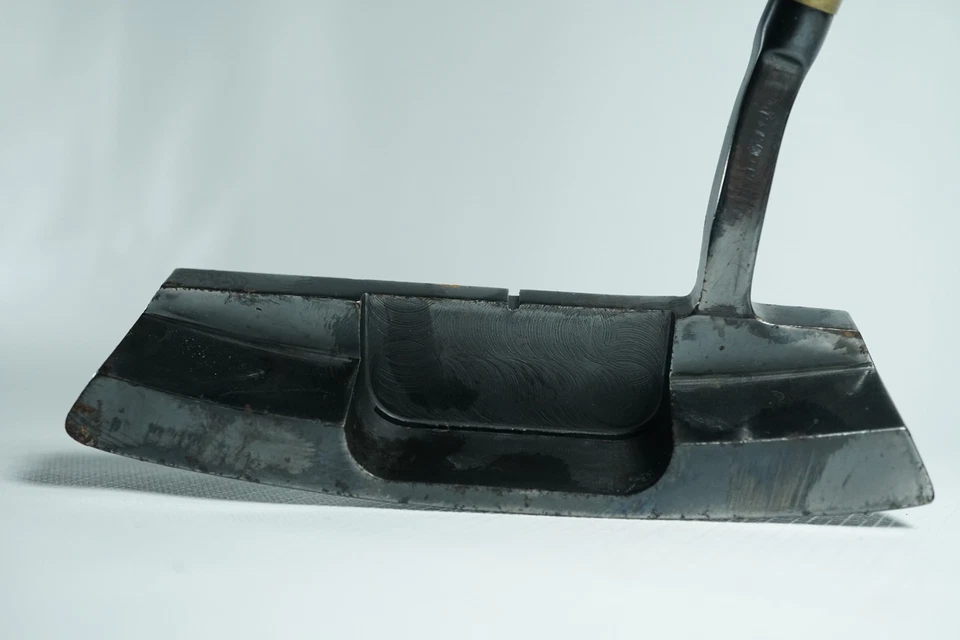 Ray Cook Blue Goose Milled Putter / Left-handed / 35.5" / New Grip - Image 3 of 4