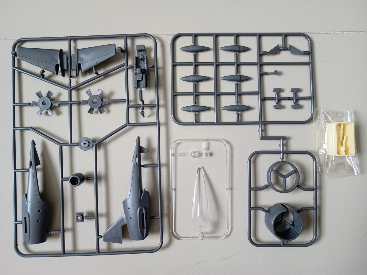 Macross Fan Racer 1/60 Midel Kit - Yamato | eBay