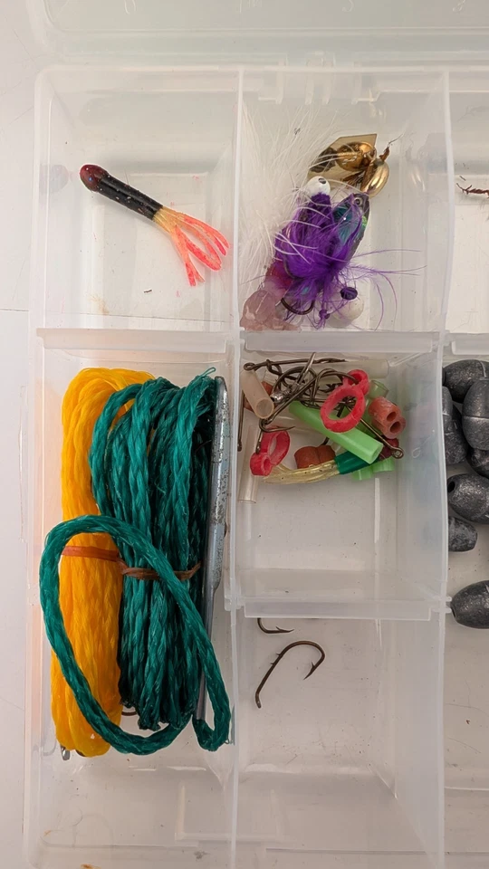 Victor ATCO Caja de Aparejos de Metal con Contenido Bandeja de Grasas Okeechobee Carrete Shakespeare Foto 3 de 4