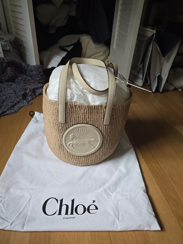 Chloe Horse Medal shoulder bag Nwt