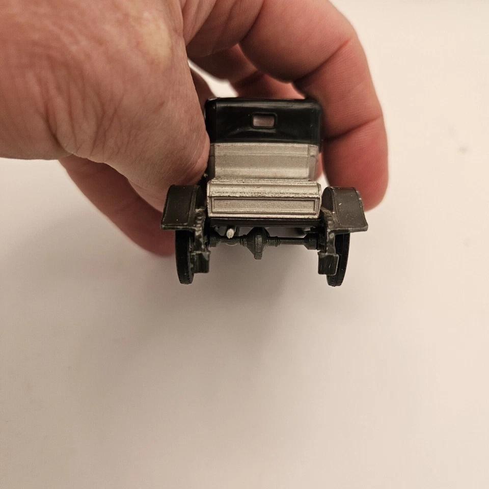 Corgi Classics #9032 1910 Renault 12/16 Diecast Great Britain 1964 Vtg METAL - Image 3 of 4