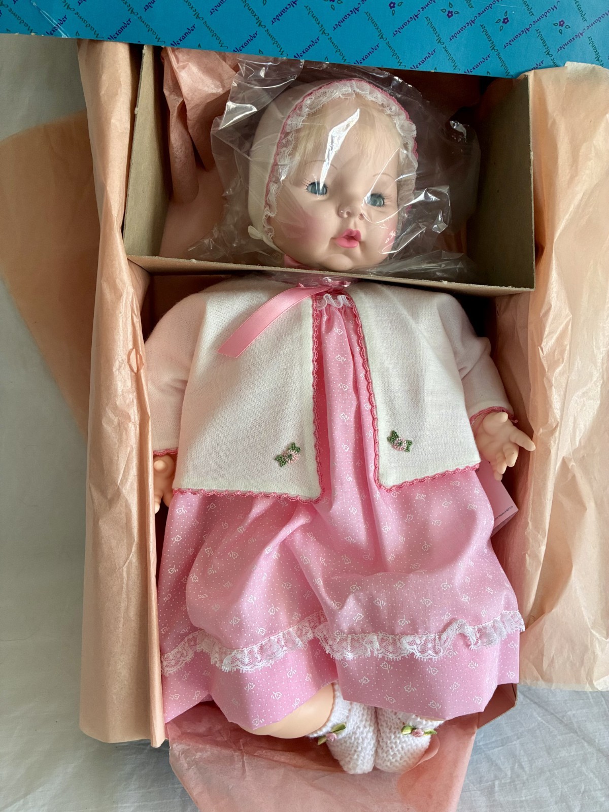 NEW! Vintage Madame Alexander Victoria doll #5770 in origina