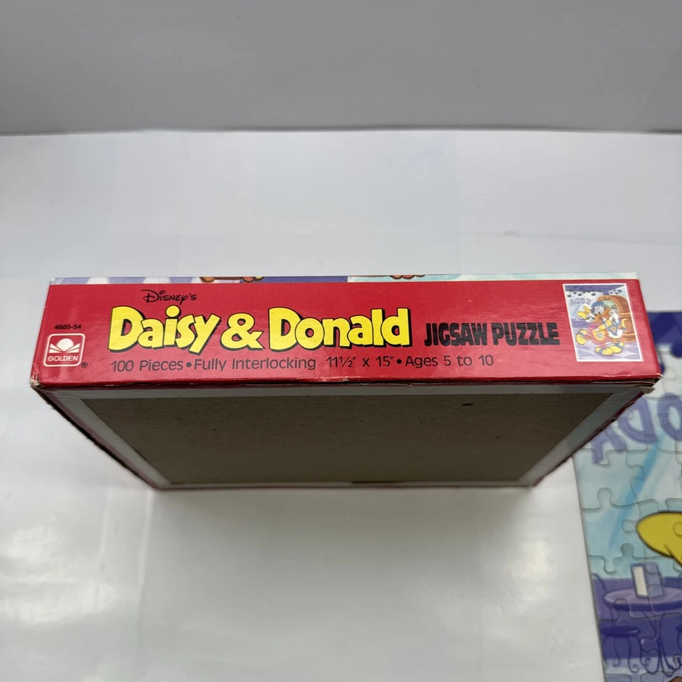 Rompecabezas DORADO 100 piezas para niños Disney Donald Daisy Duck Dancing Soda Shop Foto 4 de 4