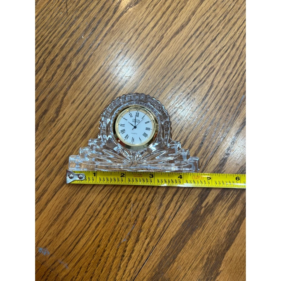 Crystal Legends by Godinger Quartz Desk Clock Faceted Glass Roman Numeral - Image 3 of 4