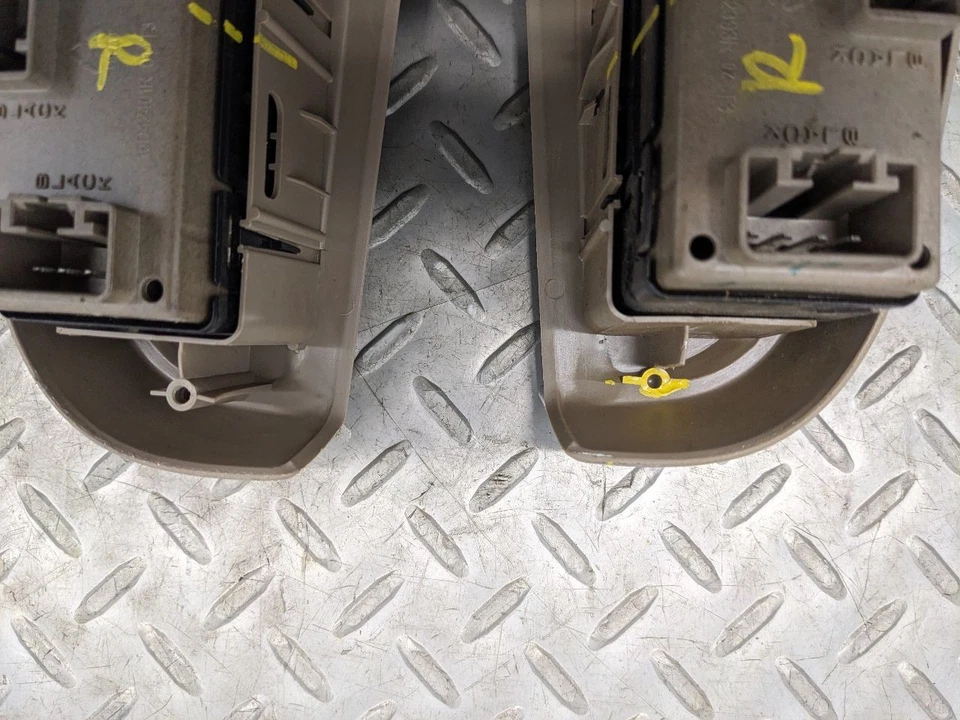 Переключатель передней двери левая и правая вариант водителя JF4 подходит для 03–06 AVALANCHE 1500 1135160 - Изображение 3 из 4