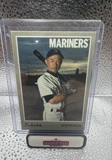 2019 Topps Heritage Cloth Stickers Ichiro Suzuki #23