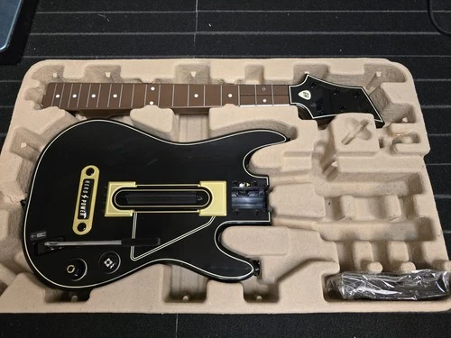 Xbox 360 Guitar Hero Live Wireless Guitar [No Dongle]