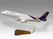 Airbus A330-200 Thai Airways Desk Wood Airplane New Model Small Scale 1/200