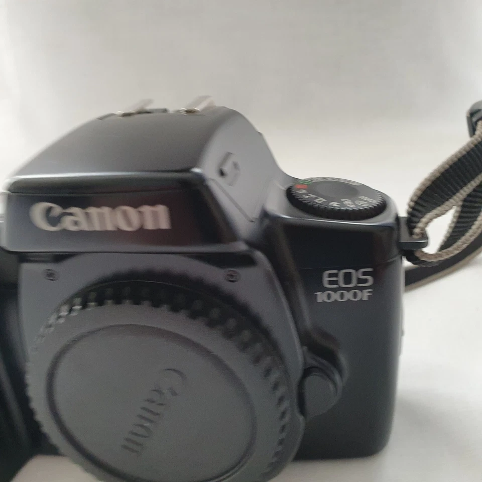 Canon EOS 1000F AF Auto Focus 35mm SLR Film Camera Body Only. Tested. - Image 2 of 4