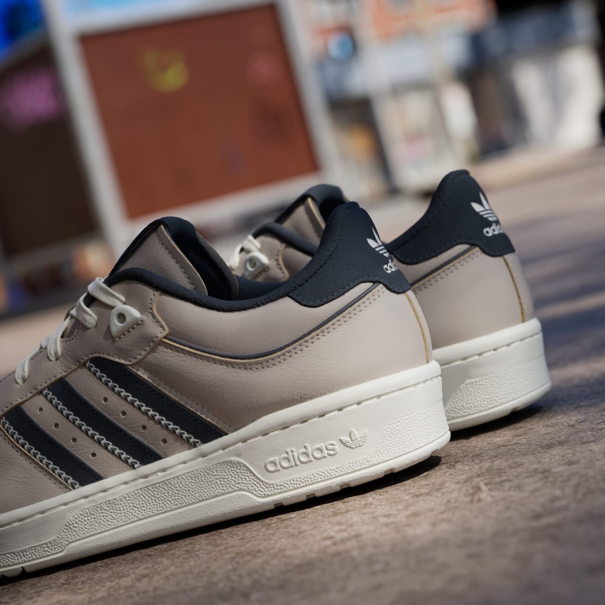 Mens Size 9 - adidas Rivalry 86 Low Originals Blue Spark Alumina Ivory JH5610 Men main image 2