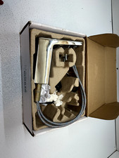 AMERICAN STANDARD Paradigm Single Hole Touchless Bathroom Faucet  Chrome READ