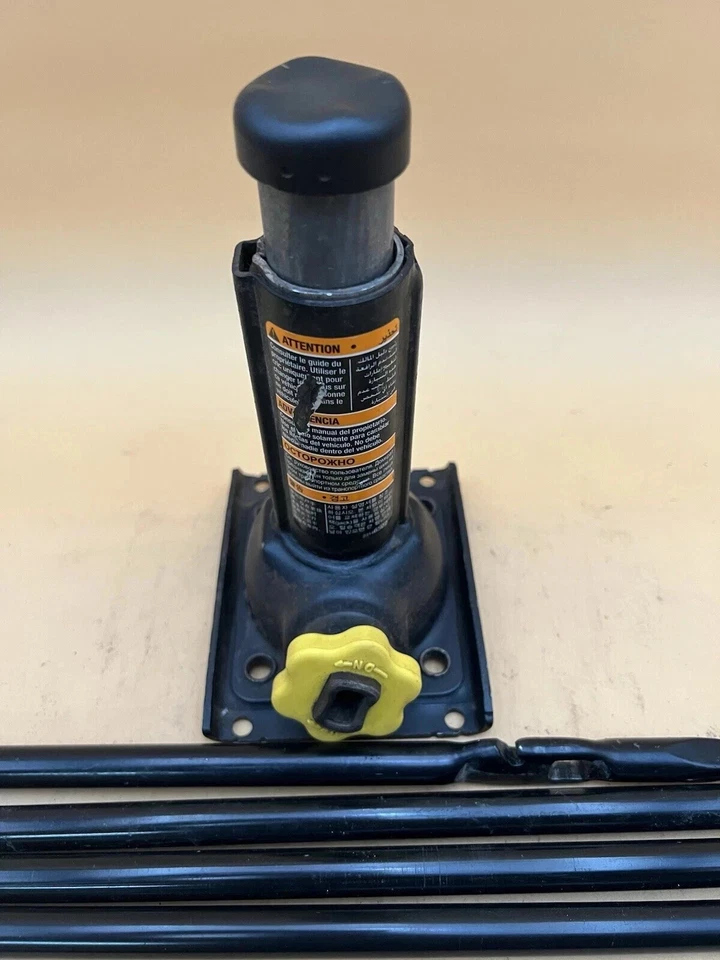 1999-2014 GMC Sierra 1500, 2500, 3500 Emergency Jack Kit Tool OEM Genuine Part - Image 3 of 4