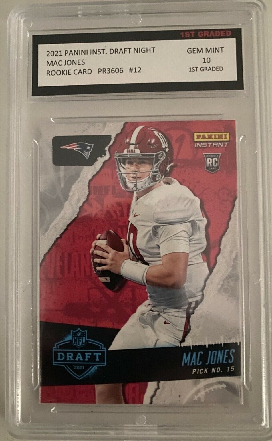 MAC JONES 2021 PANINI INSTANT NFL DRAFT NIGHT 1ST GRADED 10 ROOKIE CARD PATRIOTS