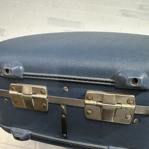 VTG American Tourister Tiara Round Hat Box Luggage Weekender Suitcase Blue ** - Picture 9 of 16