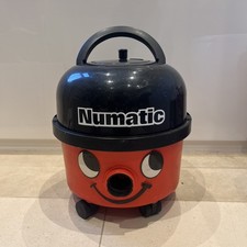 NUMATIC HVR240-11 Henry Vacuum Cleaner 620 W - Red/Black