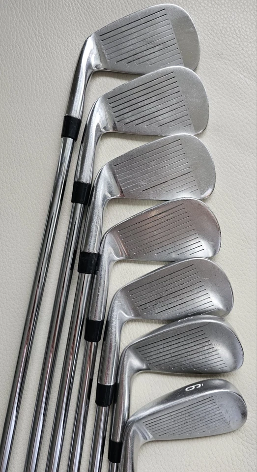 Mizuno mp-20 hmb 3-9 iron set - Image 3 of 4