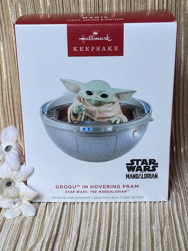 RESERVIERT für Kepola 70: 2024 Hallmark Ornament Star Wars: Grogu im Schwebewagen